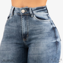 Cargar imagen en el visor de la galería, JEAN STRAIGHT BOTA RECTA 1200-120