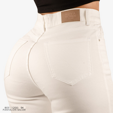 Cargar imagen en el visor de la galería, JEAN MOM FIT RIGIDO TIRO ALTO 1200-54D
